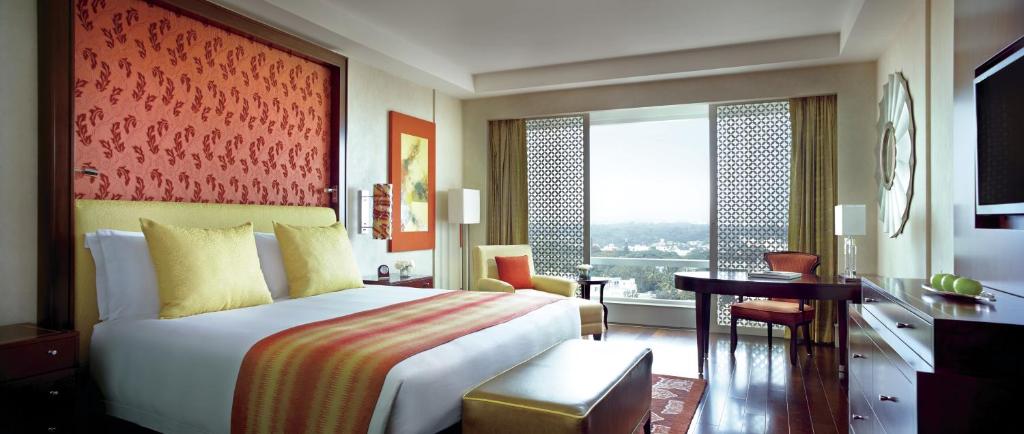 Ritz-Carlton